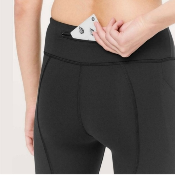 Lululemon Black Logo Pace Rival 22" Mesh Crop Leggings Running Tights ~ Size 4 - Picture 4 of 12